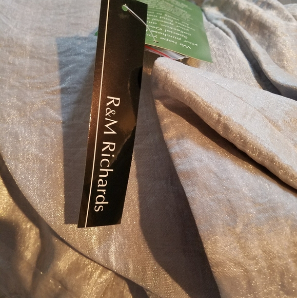 Evening/Party Dress - Picture 6 of 7